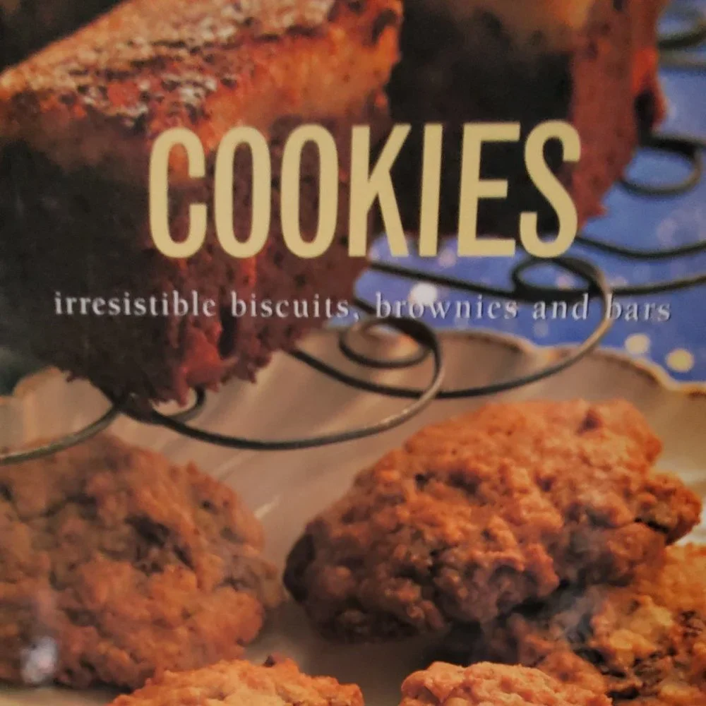 Cookies Irresistible Biscuts Brownies and Bars Cookbook